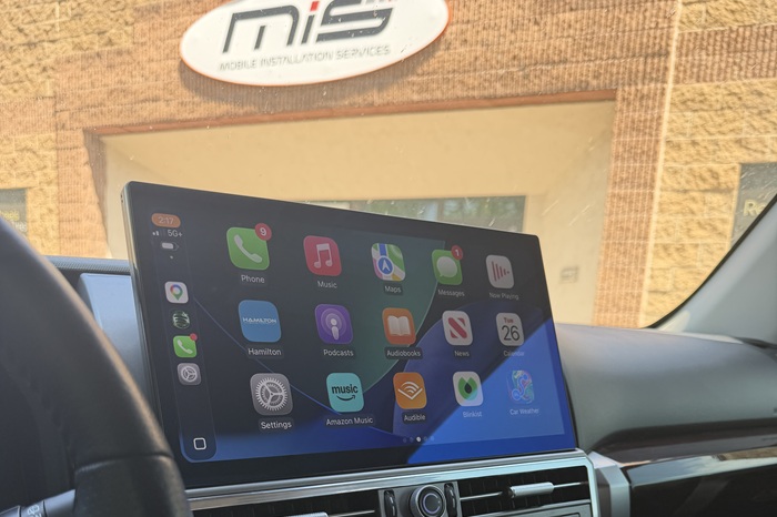 2020 Toyota 4Runner Touchscreen, Blind-Spot & Smartphone Control Upgrade