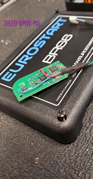 Close-up of a green circuit board placed on top of a black Eurostart BPS3 device