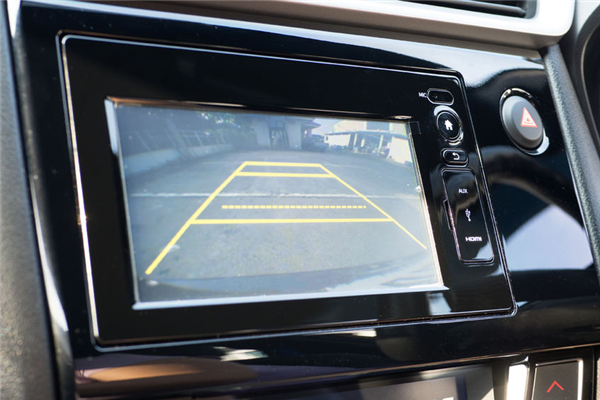 Complete Your Car’s Safety System with a Backup Camera