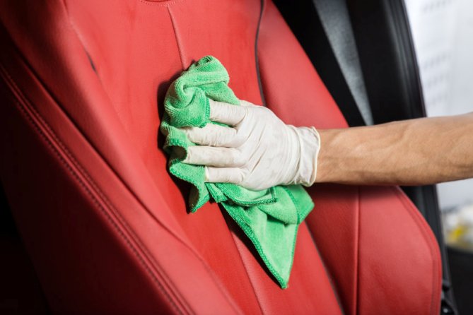 Discover the Best Way to Clean Car Upholstery